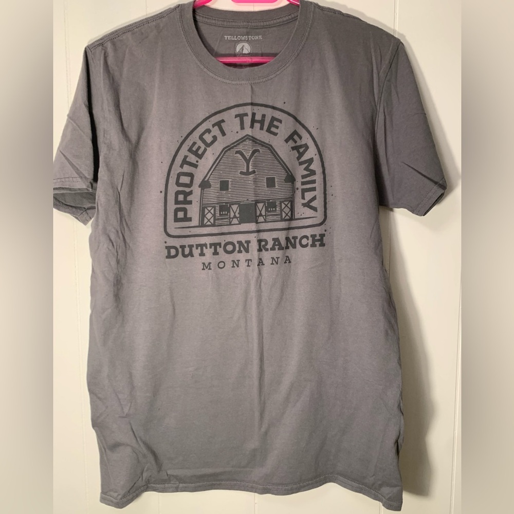 Yellowstone Dutton Ranch Graphic Tee - Charcoal